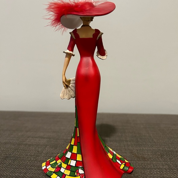 Coca Cola Collection “Timelessly Refreshing “ Doll - Picture 5 of 6